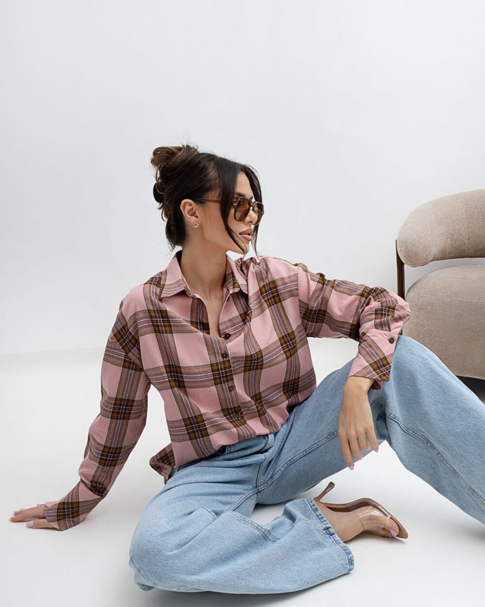 Modna koszula damska w kratę różowo czekoladowa- Clara