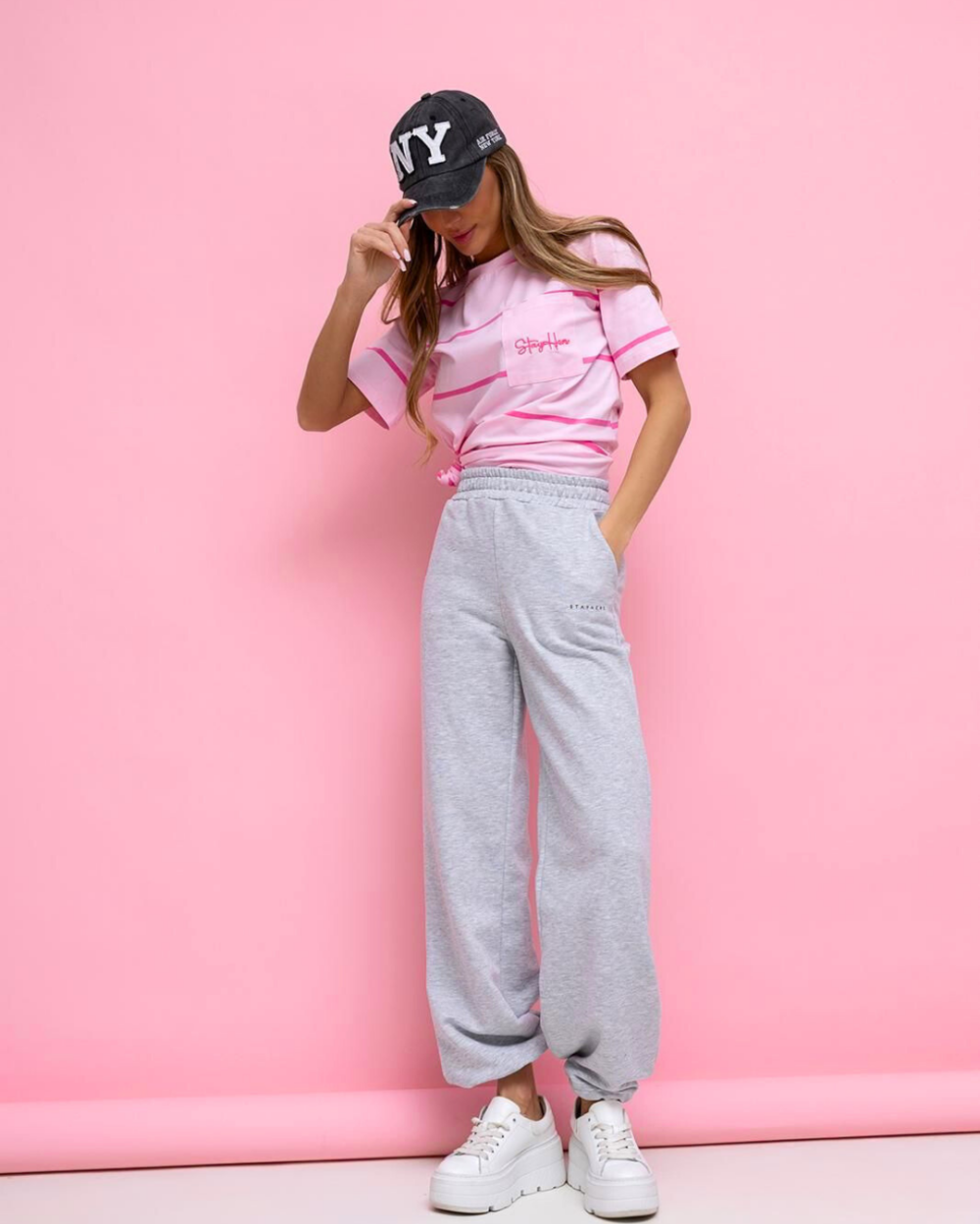 Spodnie dresowe damskie ze ściągaczami- szary