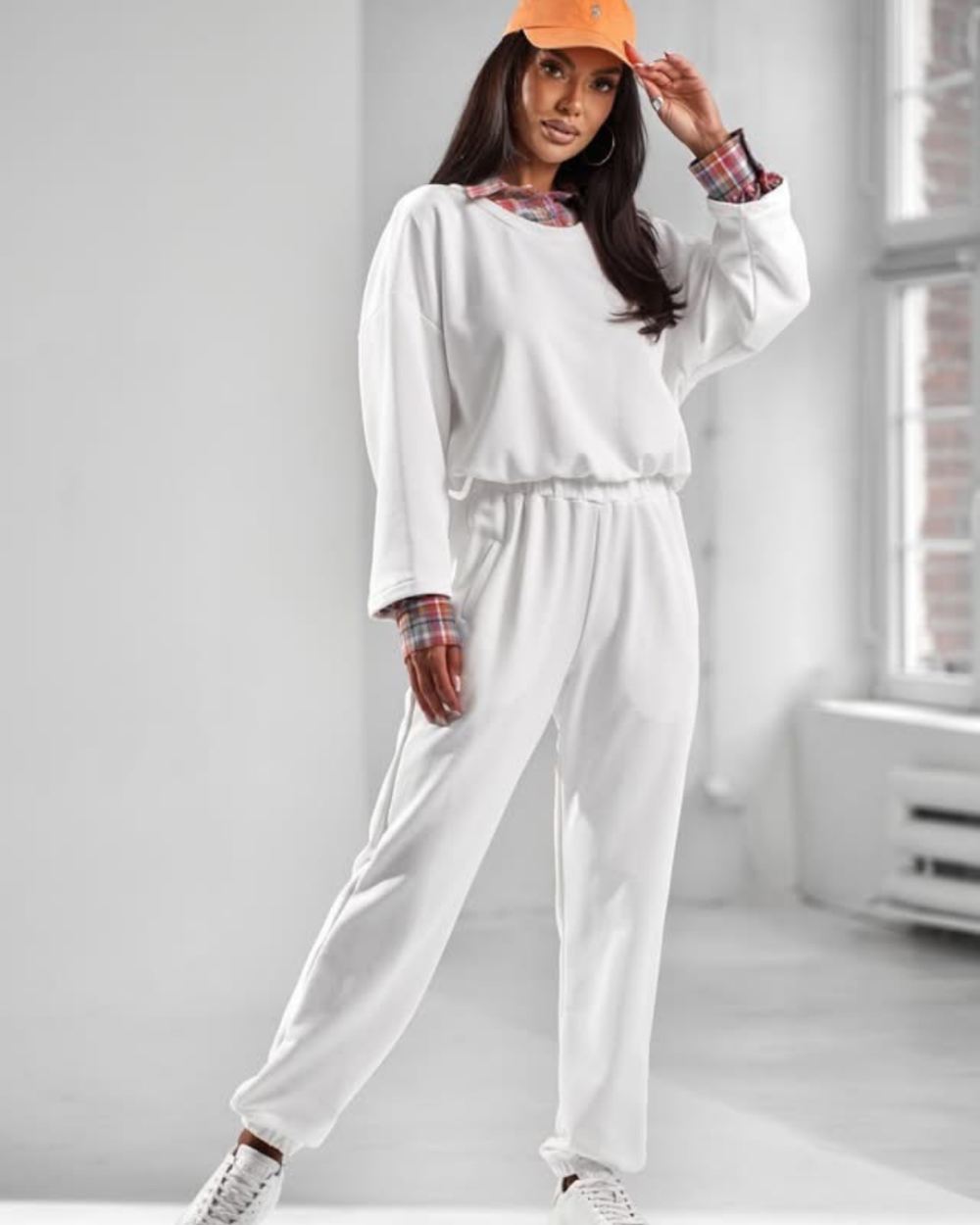 Damski komplet dresowy z koszulową wstawką- Lola śmietanka