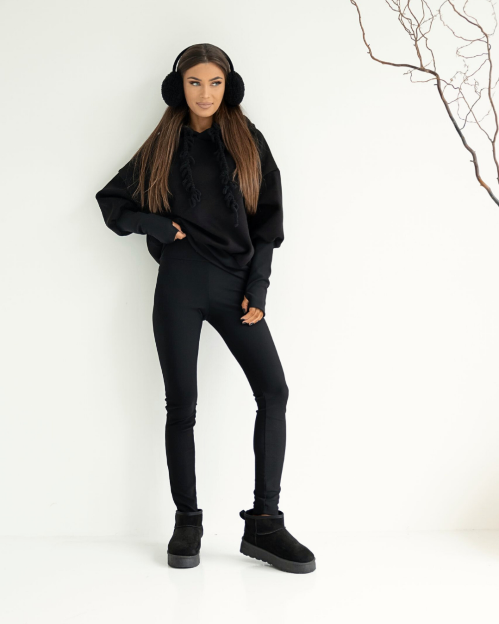 Czarne klasyczne legginsy damskie