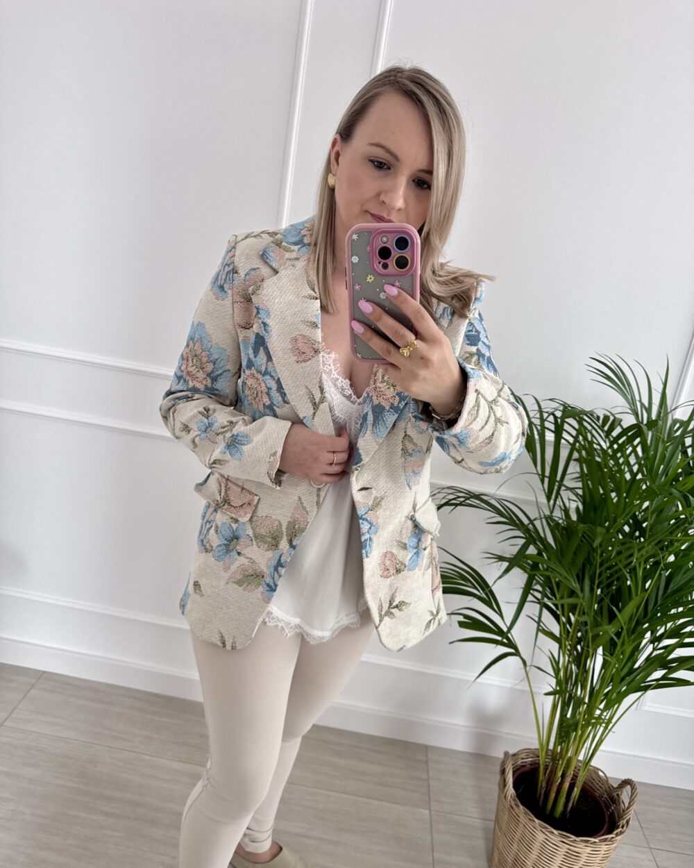 Marynarka oversize w duże kwiaty