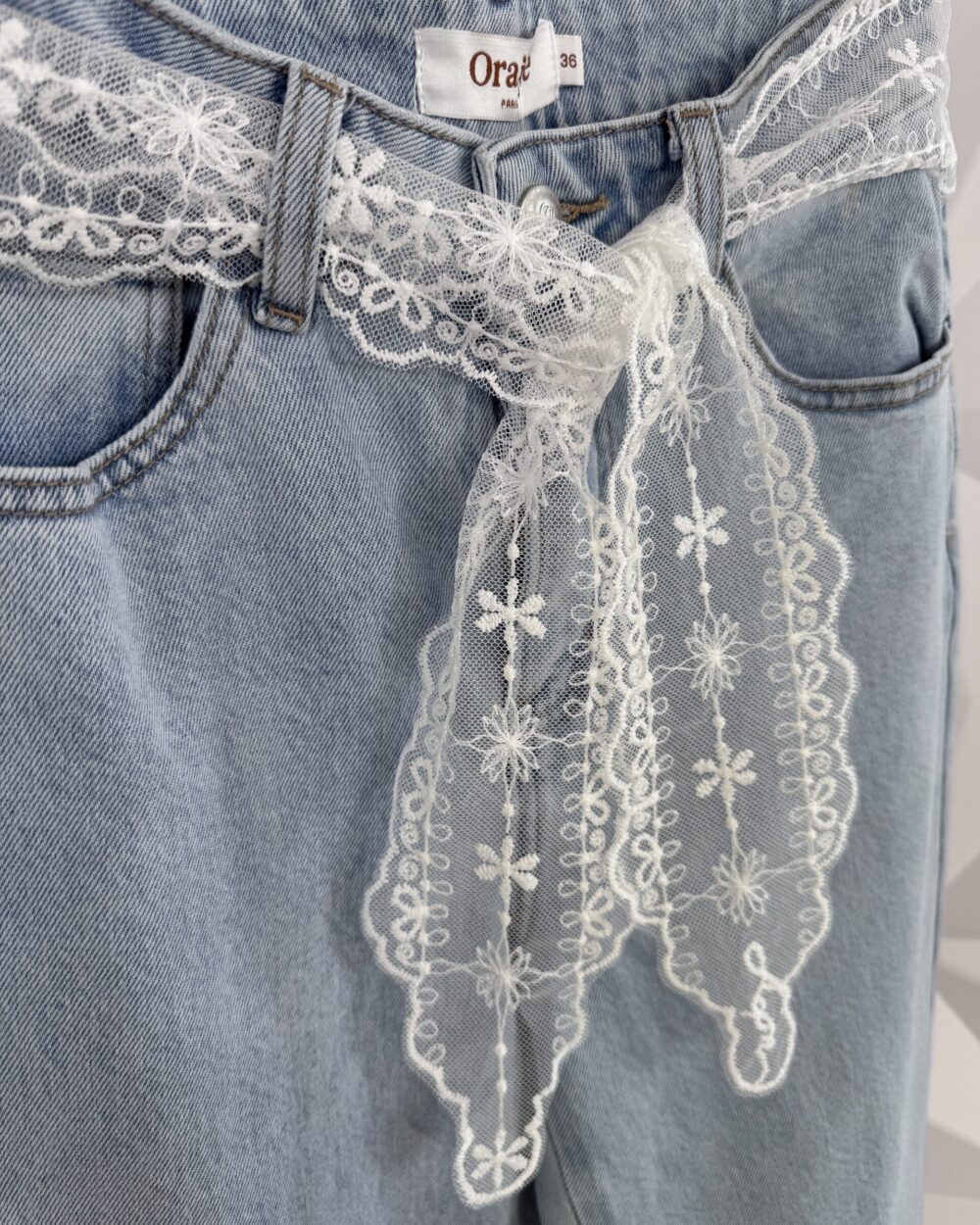Koronkowy pasek damski do spodni- biały