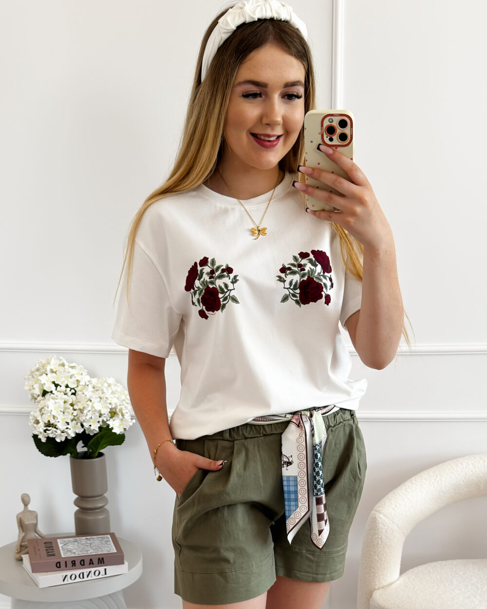 T-shirt  z różami- Lemonada
