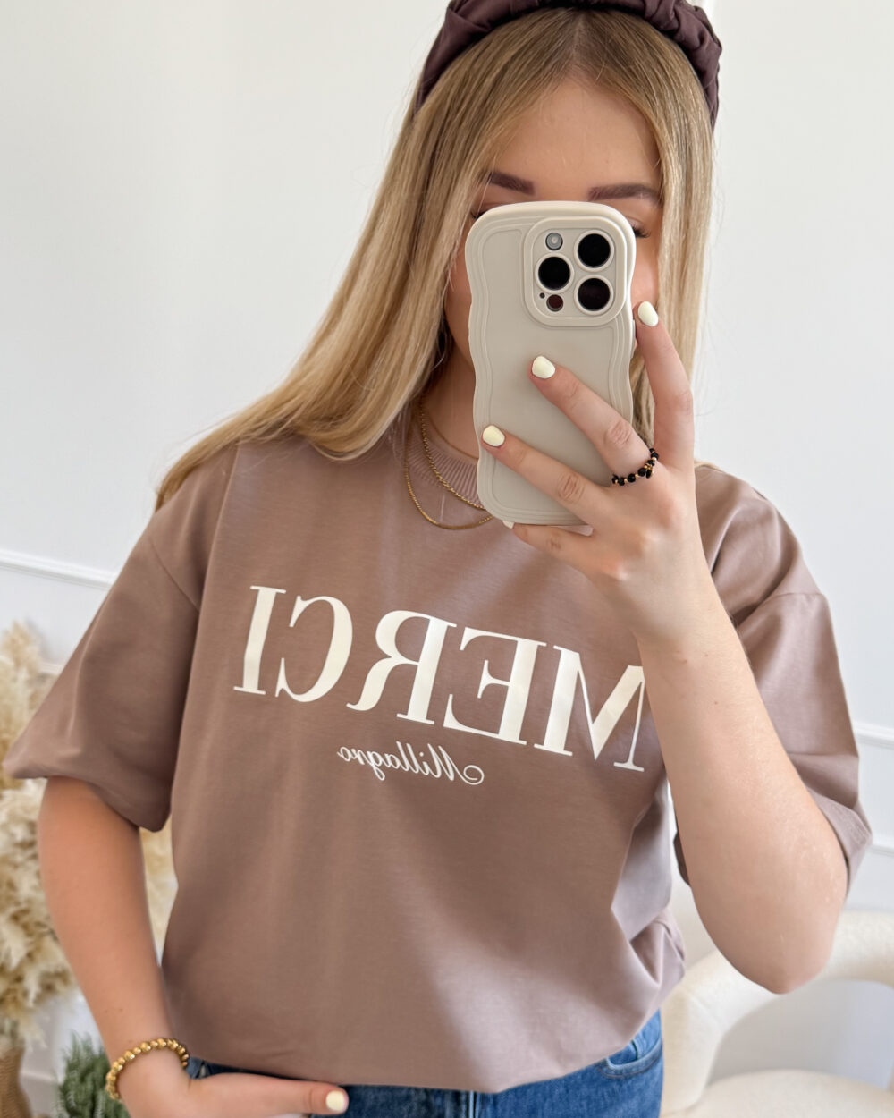 T-shirt oversize MERCI w kolorze mocca- Millagro